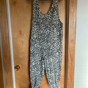 Leopard overalls